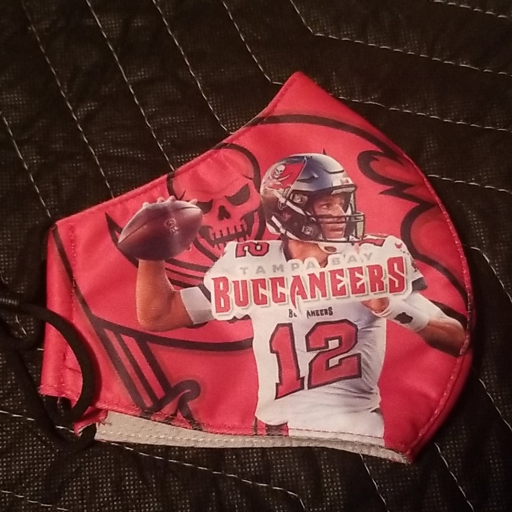 Tom Brady mask